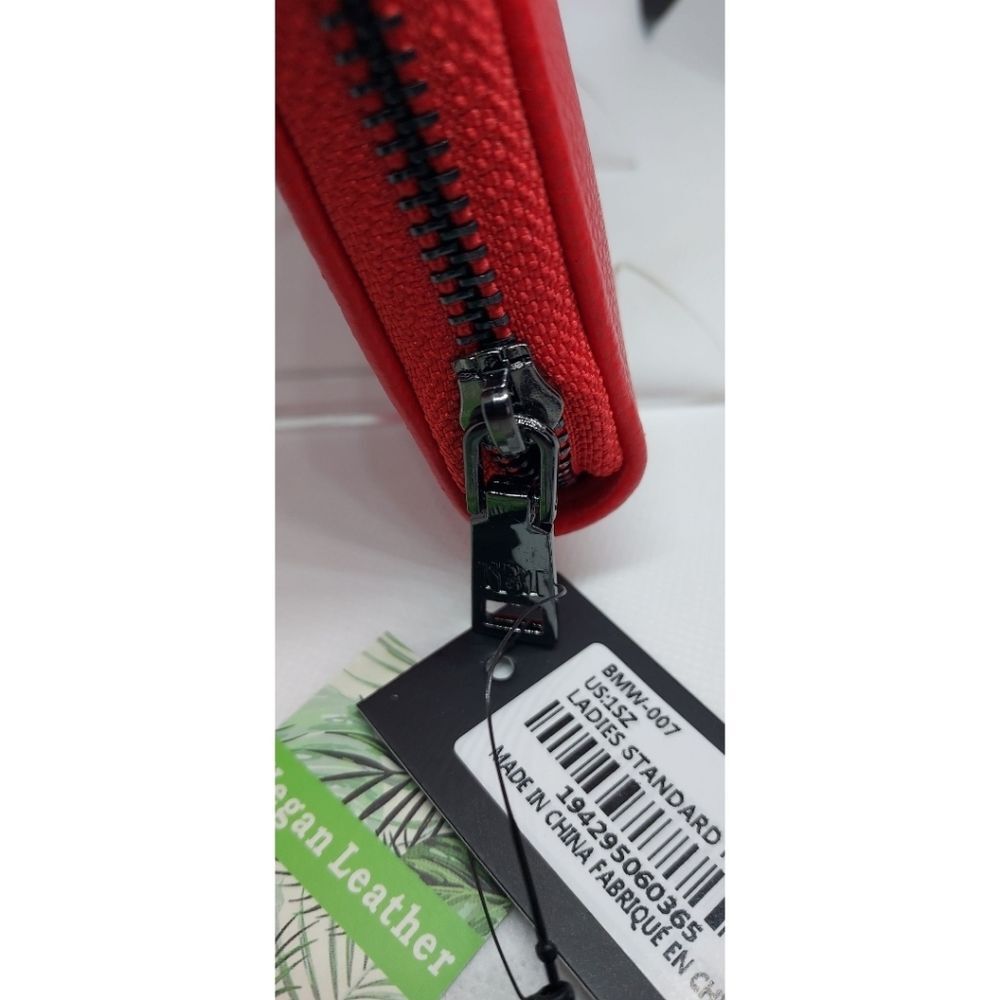 Badgley Mischka Vibrant Red Wallet NWT - Picture 4 of 6